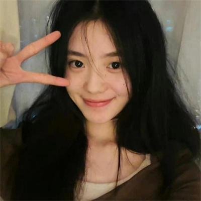 出水红莲